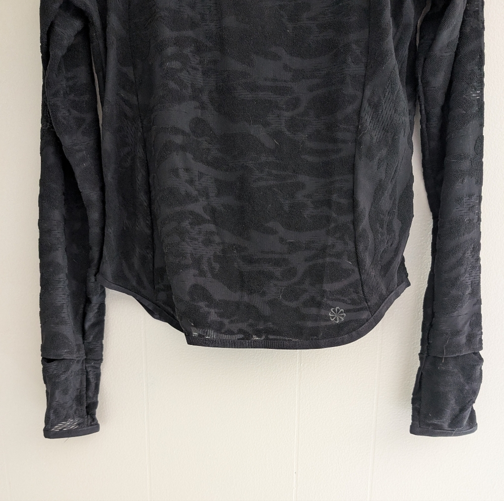 NWT Nike Trail Mid Layer Shirt - Picture 6 of 11